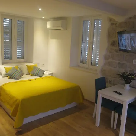 Sea View Positive Place Apartman