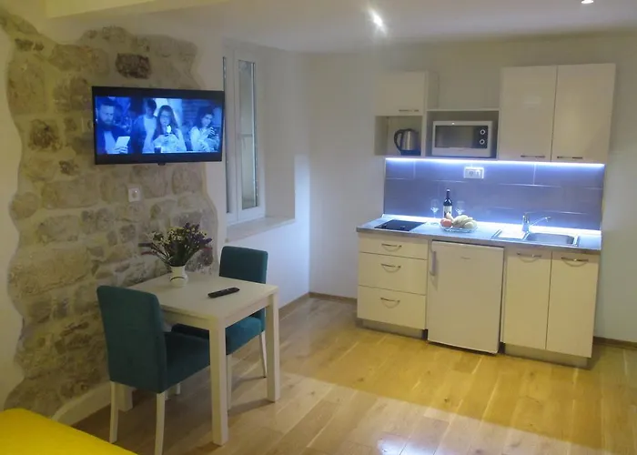 Sea View Positive Place Apartman *