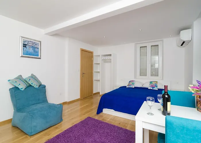 Sea View Positive Place Apartman