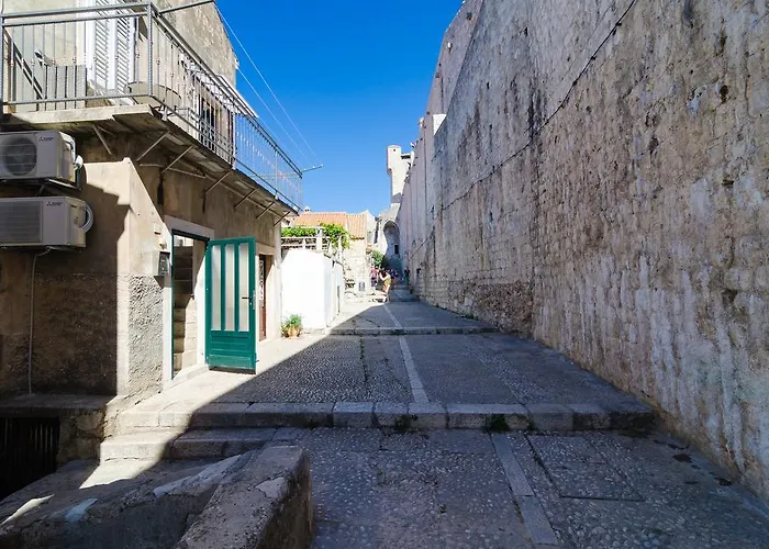 Sea View Positive Place דירה *